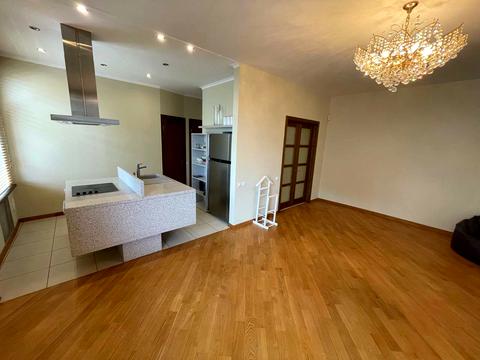 квартира за адресою Почайнинська вул., 23
