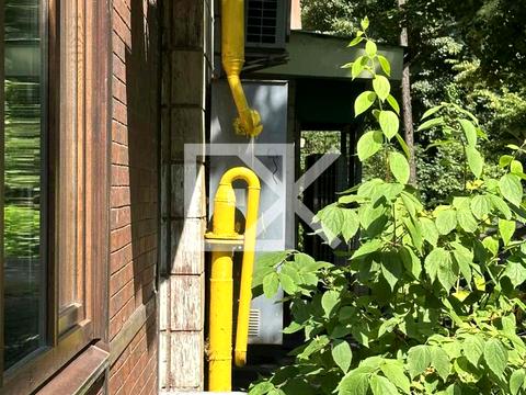 комерційна за адресою Русанівська набережна вул., 12/1