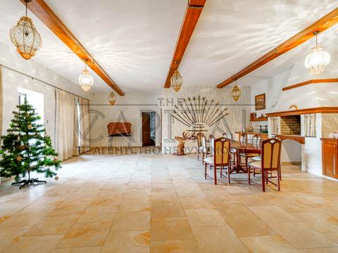 будинок за адресою Виноградна, 1