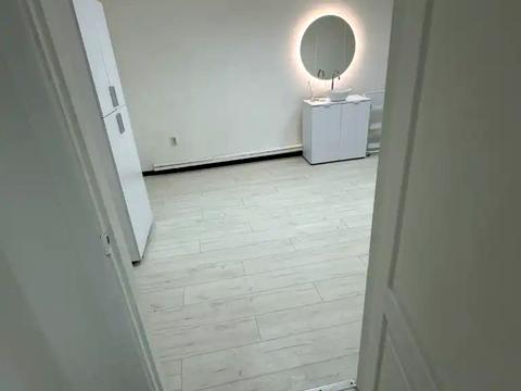 комерційна за адресою Шевченка вул., 10