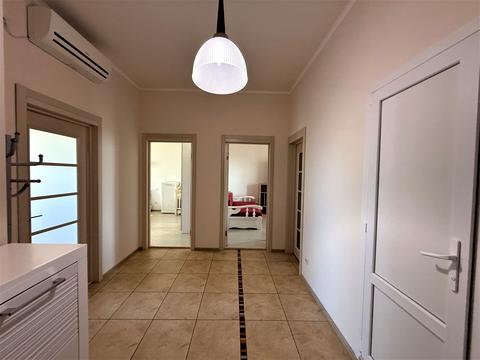 квартира за адресою Французький бульв., 60б