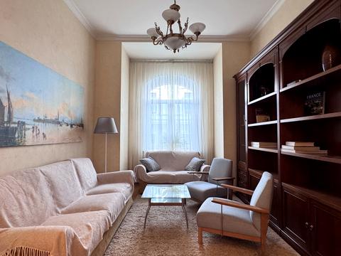 квартира за адресою Богдана Хмельницького вул., 9б-в