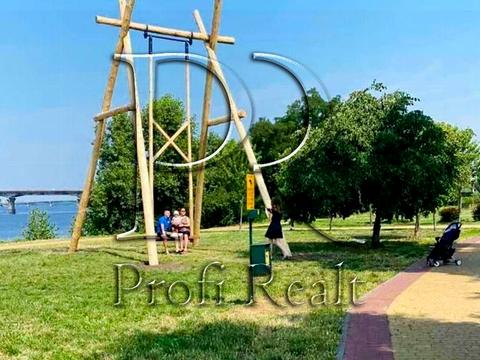 квартира за адресою Дніпровська набережна вул., 13