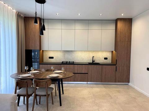 будинок за адресою Центральна вул., 37