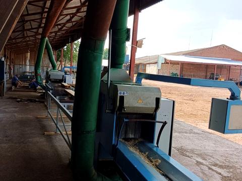 комерційна за адресою Шухевича, 14