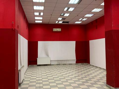 комерційна за адресою Кардинала Любомира Гузара вул., 15