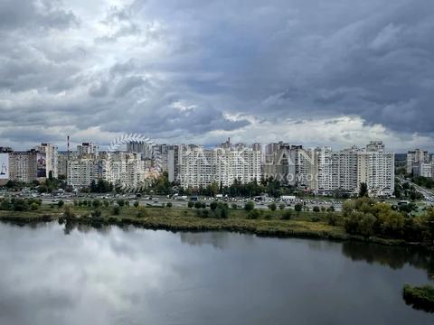 квартира по адресу Миколы Бажана просп., 1-М