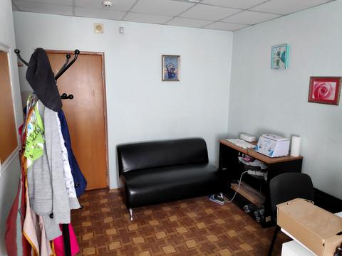 комерційна за адресою Соборна вул., 14