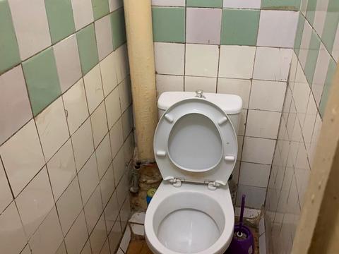 комната по адресу Ореста Левицкого ул. (Академіка Курчатова), 18