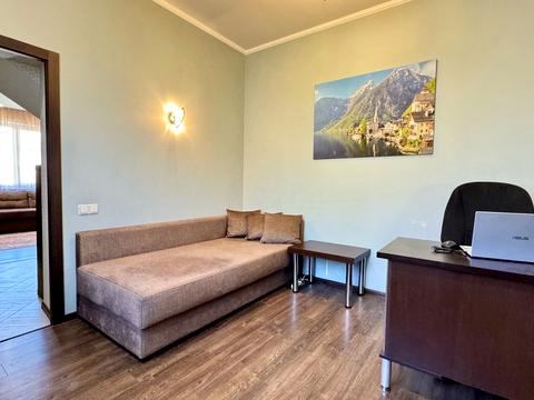 будинок за адресою Богатирська вул., 30б