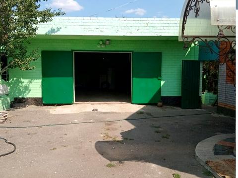 будинок за адресою Ньютона вул.