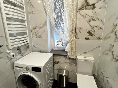 будинок за адресою Бічна Наварійська вул., 42