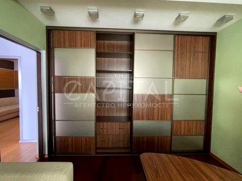 квартира за адресою Райдужна вул., 37