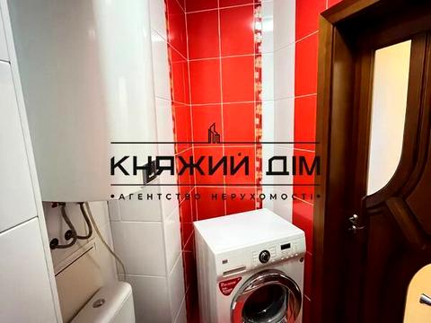 квартира за адресою Срібнокільська вул., 1