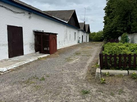 коммерческая по адресу Лікарняна, 1