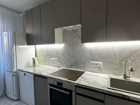 квартира за адресою Софії Русової вул., 7-А