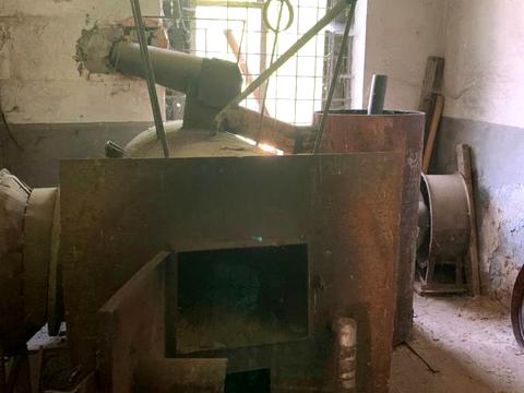 комерційна за адресою Височана, 17б