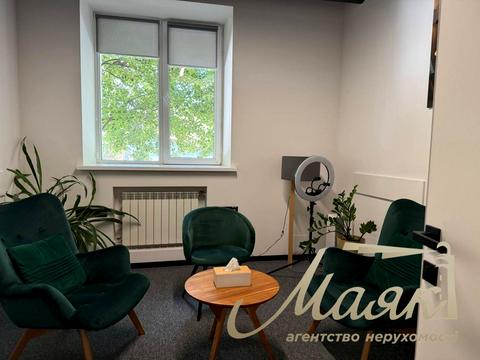 комерційна за адресою Сім'ї Прахових вул. (Гайдара), 58/10