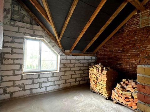 будинок за адресою смт. Новий Яричів, Героїв Майдану, 33