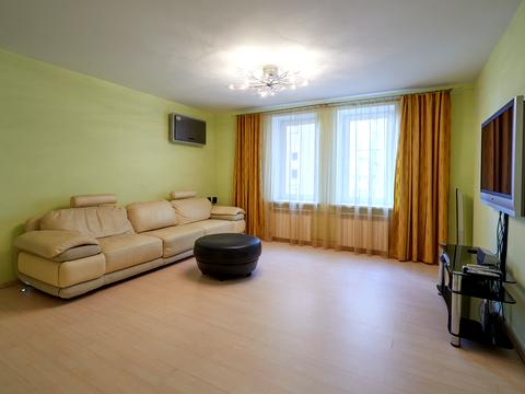 квартира за адресою Миколи Амосова вул., 4