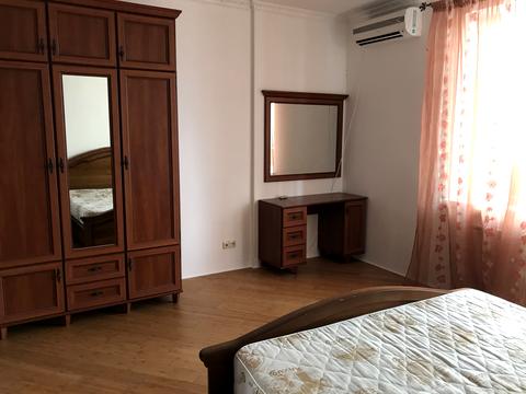 квартира за адресою Дніпровська набережна вул., 23