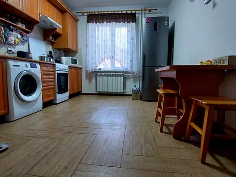 квартира за адресою Озерна вул. (Червоних Майовщиків), 35