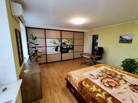 квартира за адресою Новоставкова вул., 27