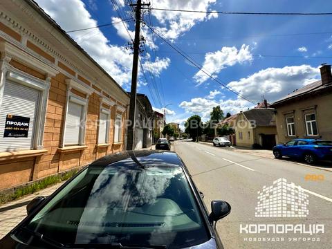 будинок за адресою Міклоша Берчені вул.