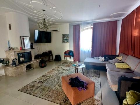 будинок за адресою Ялтинська вул.