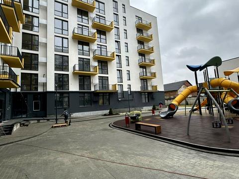 квартира за адресою Володимира Навроцького вул., 4