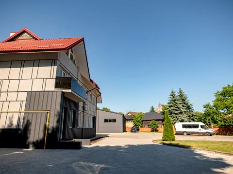 коммерческая по адресу Евгения Чикаленко ул., 26