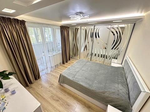 квартира по адресу Злуки просп., 18