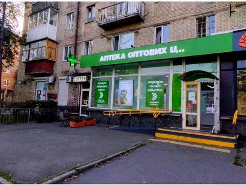 комерційна за адресою Верховної Ради бульв., 26
