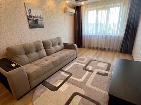 квартира за адресою Олександра Поля просп. (Кірова), 42