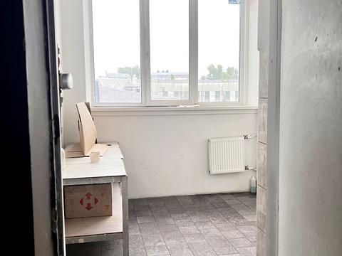 комерційна за адресою Степана Бандери просп. (Московський), 8