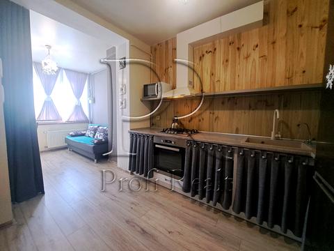 квартира за адресою Абрикосова вул., 5-А