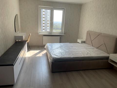 квартира по адресу Ревуцкого ул., 54-А