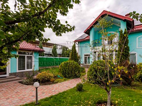 будинок за адресою Лісна