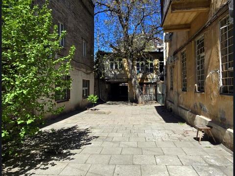квартира за адресою Базарна вул., 21