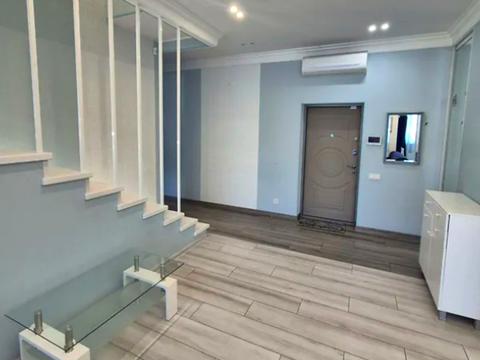квартира по адресу Дегтярная ул., 7