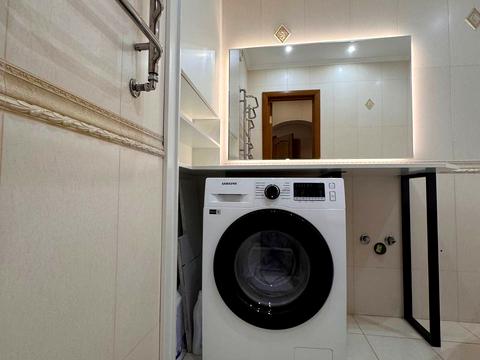 квартира по адресу Героев Днепра ул., 23