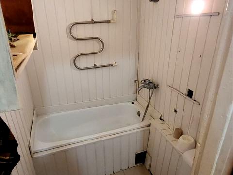 квартира за адресою Полтава, Комарницького вул., 9
