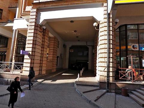 коммерческая по адресу Павловская ул., 18