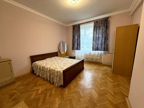 квартира по адресу Глубокая ул., 13
