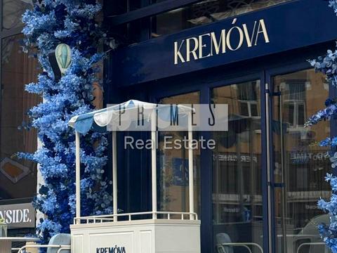 комерційна за адресою Басейна вул., 1/2