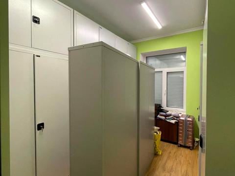 комерційна за адресою Липська вул., 19/7