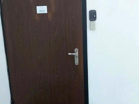 коммерческая по адресу Лазаряна ул., 3