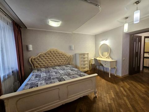 квартира за адресою Надпільна вул., 241