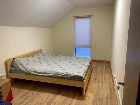 будинок за адресою Броварський просп.