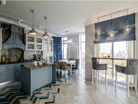 квартира за адресою Авіаконструктора Антонова вул., 2-Б